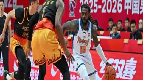 长十二火箭首飞成功：攻克“高、大、强”挑战，展现新突破